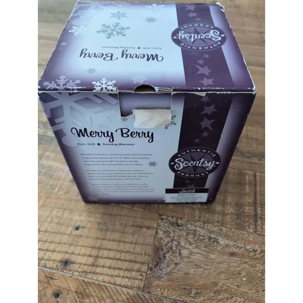 Scentsy Merry Berry Christmas Wax Holiday Edition Warmer‎ Red W/ Box!!